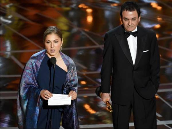 അവാര്‍ഡ്