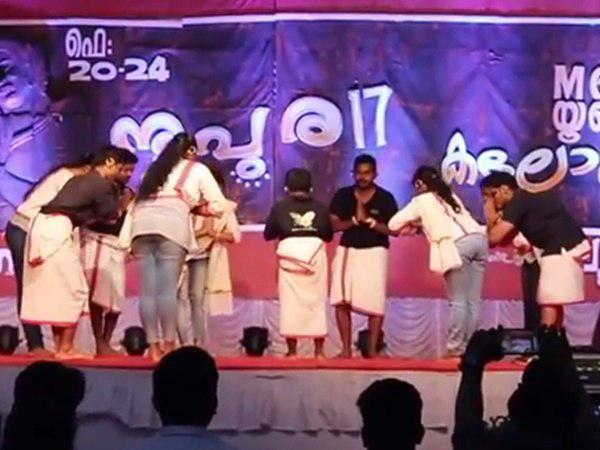  അനൌൺസ്മെന്റ്