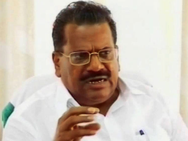  കുമ്മനം പറയണം
