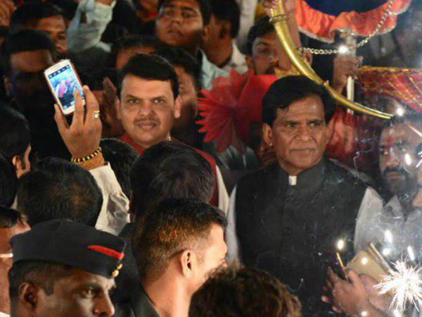 അതിഥികള് അതിഥികള്