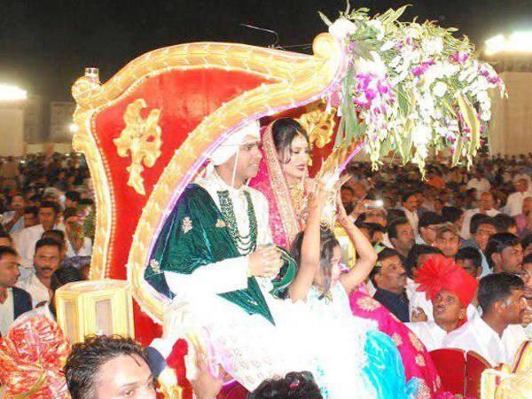 ക്ഷണക്കത്ത് ക്ഷണക്കത്ത്