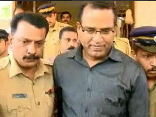 കേസിലെ പ്രതികള്‍ ഇവരൊക്കെ