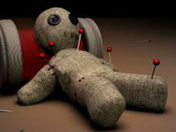 എല്ലിന്‍ കഷ്ണങ്ങള്‍ പലര്‍ക്കും കിട്ടി