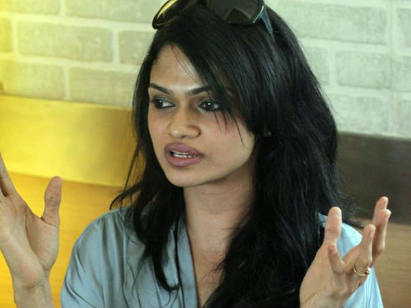 ലണ്ടനില്‍ ചികിത്സയ്ക്ക്?