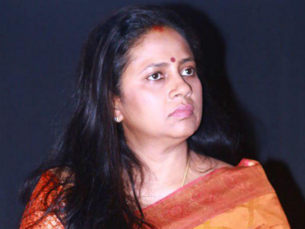സ്ത്രീകളെ ചൂഷണം ചെയ്യുന്നു