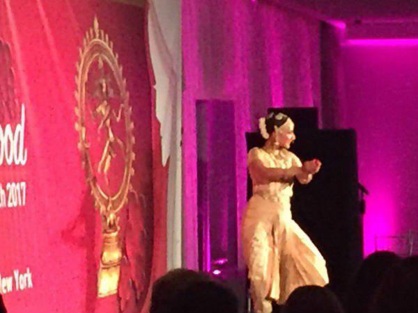 വികലമായ അവതരണം