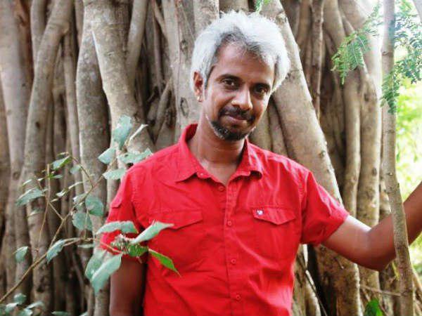 മുഖത്തും ദേഹത്തും മഷിപ്രയോഗം