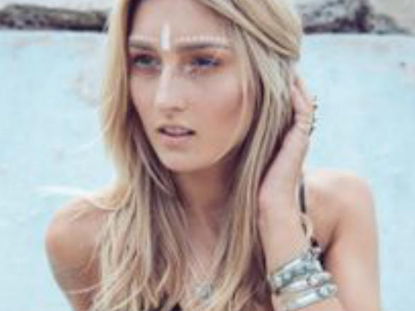 ആഡംബര റസ്റ്റോറന്റില്‍