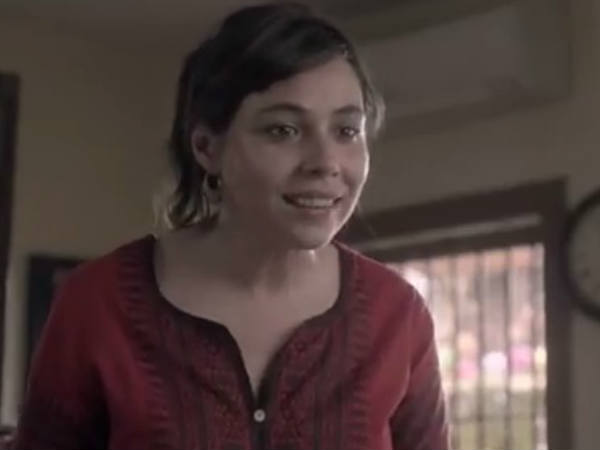 എന്റെ മുലകളില്‍ നോക്കുന്നത്?