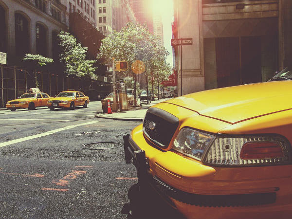 ടാക്സി വിളിക്കാന് പണമില്ലേ ടാക്സി വിളിക്കാന് പണമില്ലേ