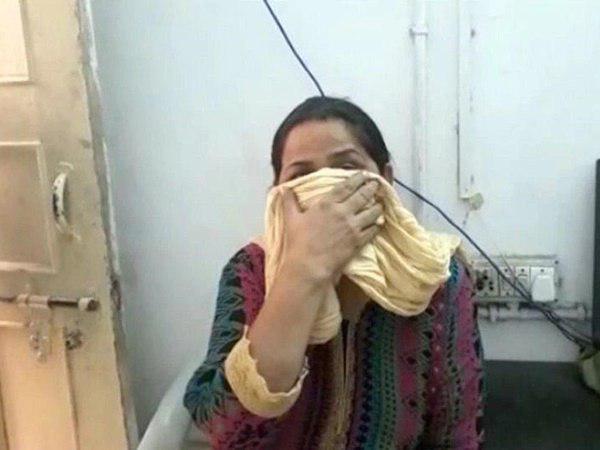 ഫോട്ടോകള് നല്കും ഫോട്ടോകള് നല്കും