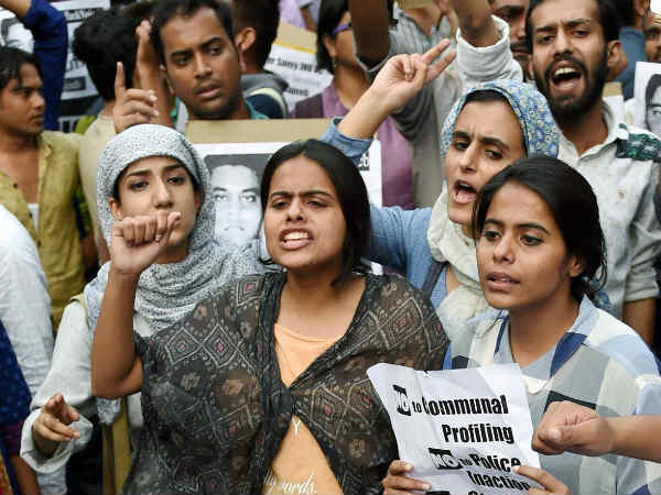 എബിവിപിയുമായി