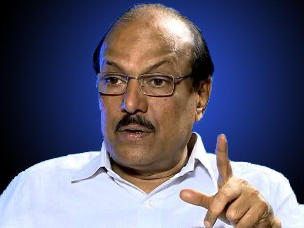  പികെ കുഞ്ഞാലിക്കുട്ടി
