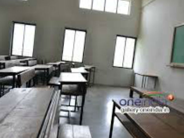 ക്ലാസ്സ് മുറിയില്‍