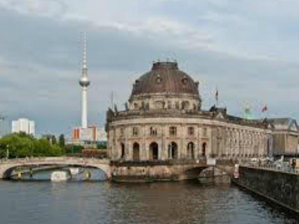 മോഷണം നടന്നത്...