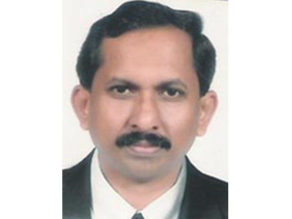 അപവാദം പ്രചരിപ്പിക്കുന്നു