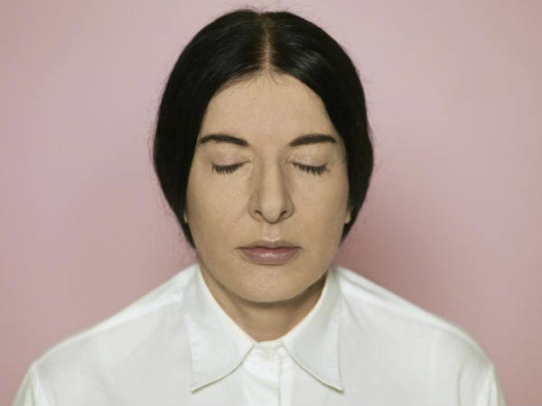 ആദ്യം ഫോട്ടോഗ്രാഫര്‍മാര്‍ മാത്രം