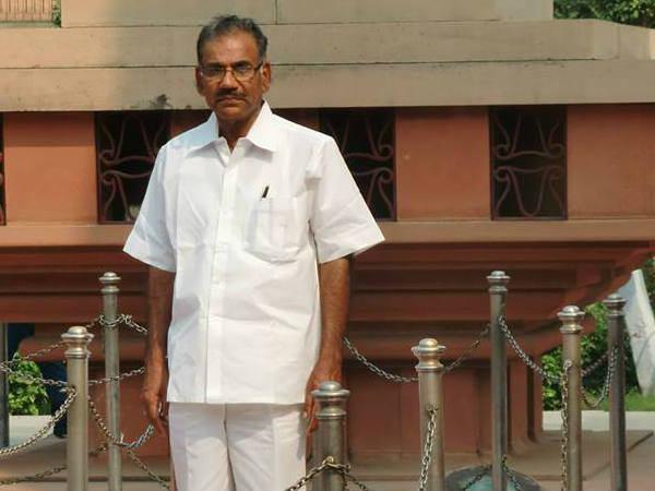 പഴുതടച്ച അന്വേഷണം പഴുതടച്ച അന്വേഷണം