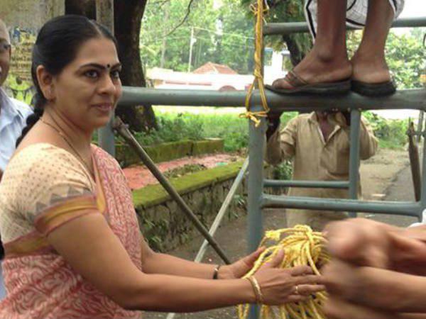 ശൈലജ ടീച്ചറും ഒപ്പം