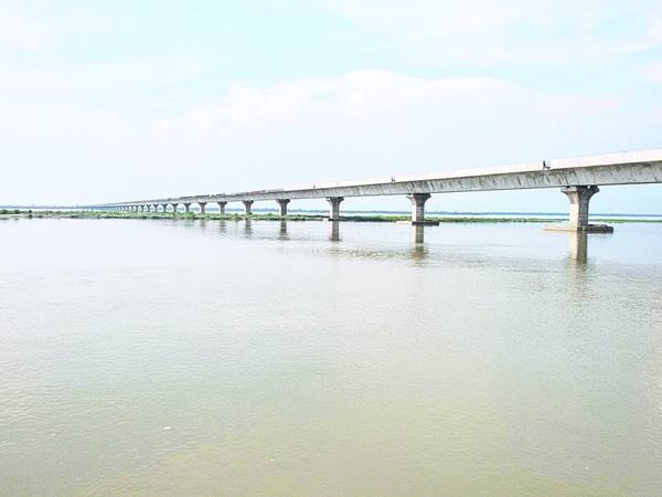  ധോല-സാദിയ പാലം