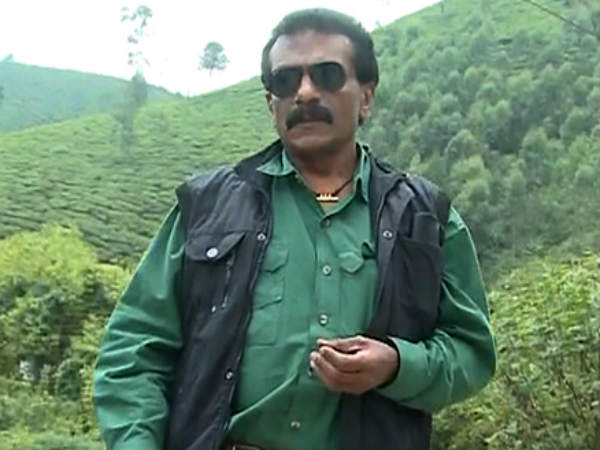  പാര്‍ട്ടി ഓഫീസ്