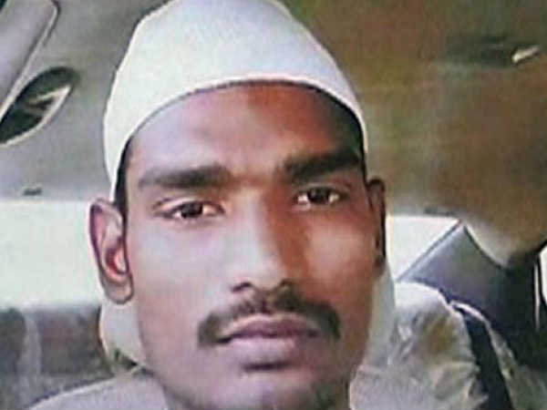 തീകൊളുത്തിക്കൊന്നു