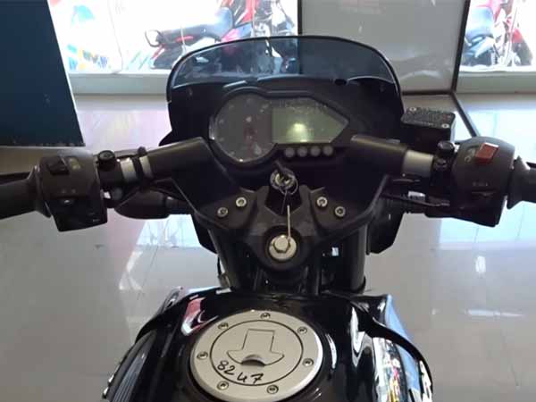 ആദ്യ ബൈക്ക് പള്‍സര്‍