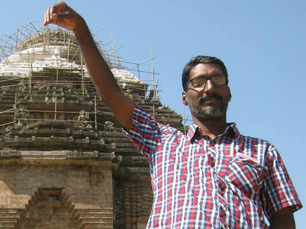 പുകഴ്ത്തിയത് കാര്യമറിയാതെ