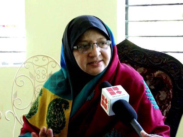 ഖമറുന്നിസ ചെയ്തത്