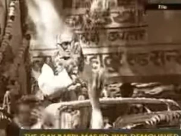 ജിന്നയെപ്പോലെ തന്നെ ആര്‍എസ്എസും