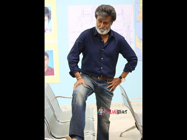 രാഷ്ട്രീയത്തില്‍ ഹീറോ