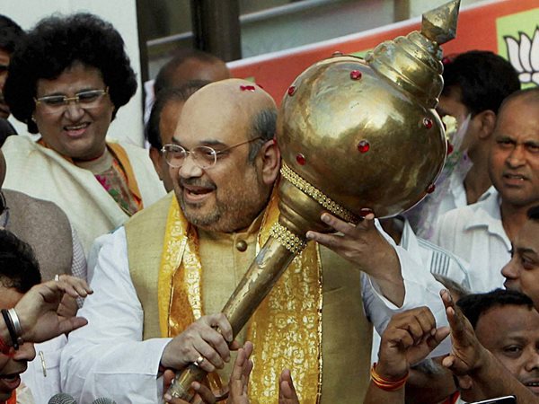 കരിമീൻ കറിയെപ്പറ്റി കുമ്മനത്തോട് അന്വേഷിച്ച് അമിത് ഷാ