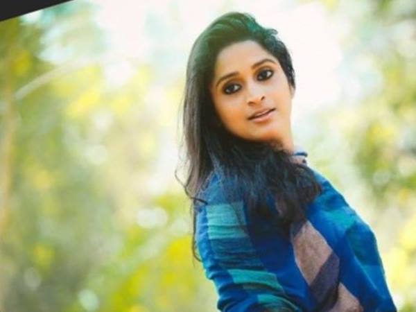 കൊഞ്ചിക്കുഴയാന്‍ ഇല്ല