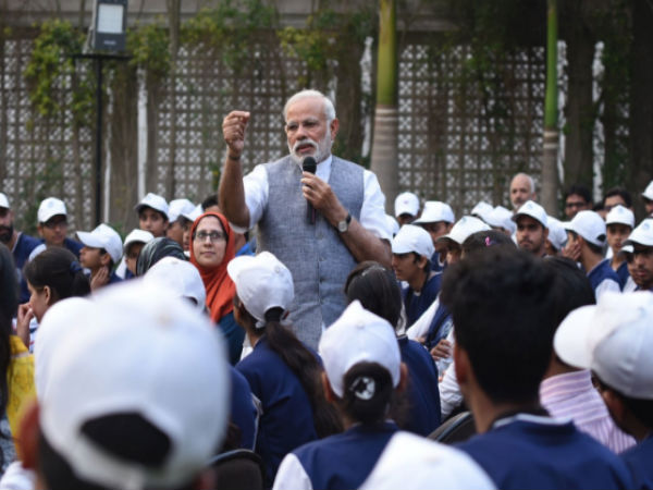 കാര്യവും അല്പം കളിയും കാര്യവും അല്പം കളിയും