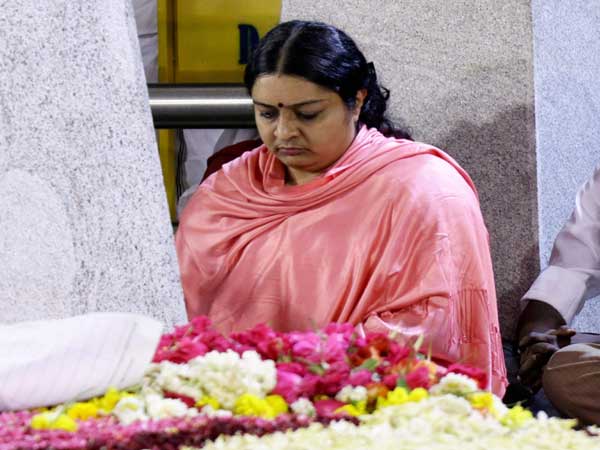 ദീപയുടെ കടന്നു വരവ്