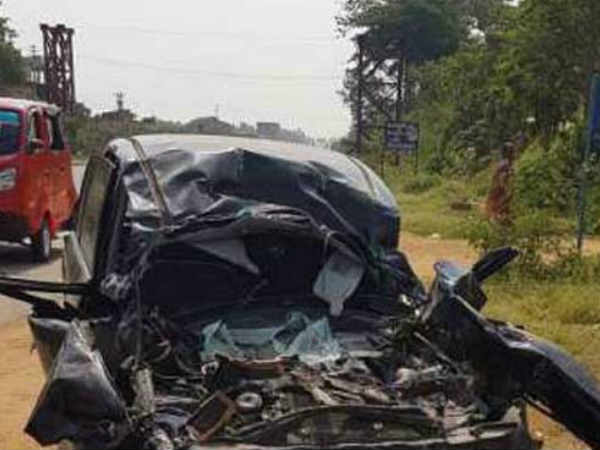 സയൻ പിടിയിൽ