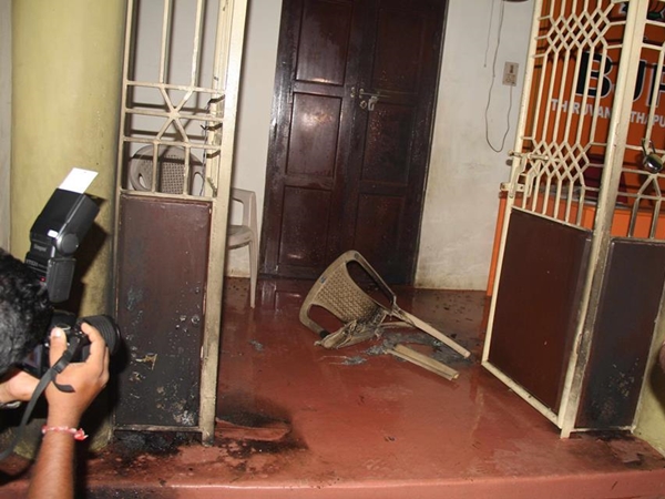 ബോംബേറ് നേരത്തെ അറിഞ്ഞു