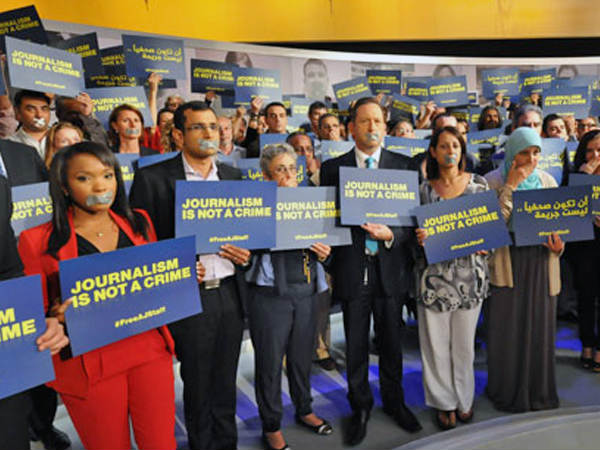 അല്‍ ജസീറ അടച്ചുപൂട്ടണം