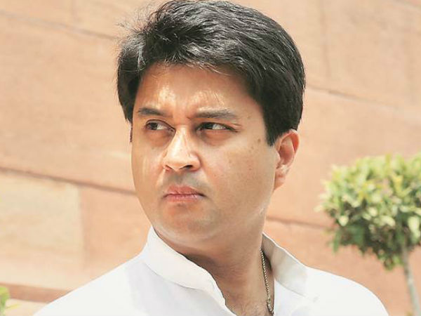 ഇനി കോൺഗ്രസിന്റെ വക സത്യാഗ്രഹം