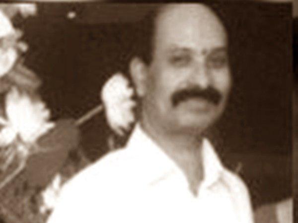  ട്രക്ക് എത്തിയത് മന്ത്രിക്കു വേണ്ടി