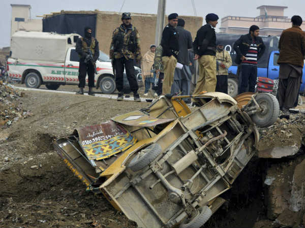 തോറാ ബോറയിലും തോറാ ബോറയിലും