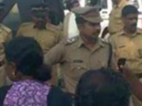 പെരുമാറ്റം മോശപ്പെട്ട രീതിയിൽ