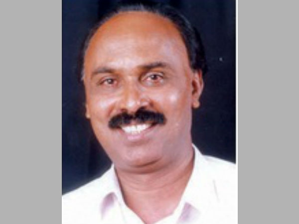 വിവാദ യോഗം