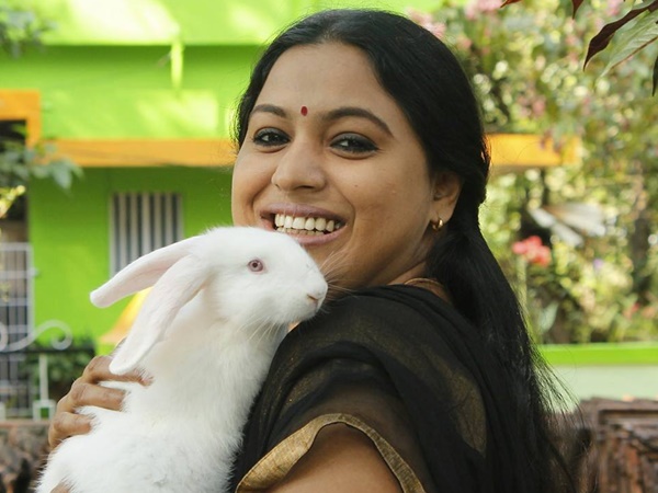 ലൈനിലെത്തിയ ലക്ഷ്മിപ്രിയ ലൈനിലെത്തിയ ലക്ഷ്മിപ്രിയ