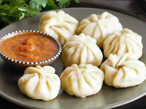 momos momos