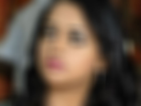 കസ്റ്റഡിയിൽ...