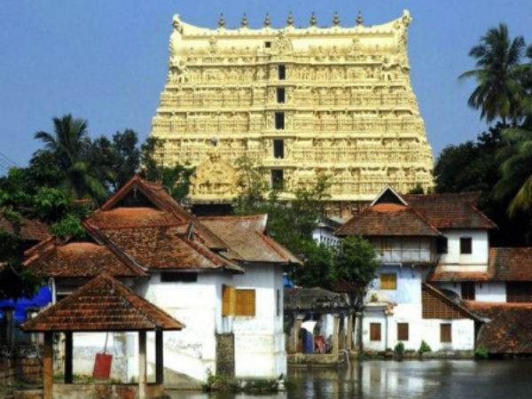 തിരുവമ്പാടി ക്ഷേത്രത്തിൽ വെള്ളി പൂശിയത്...