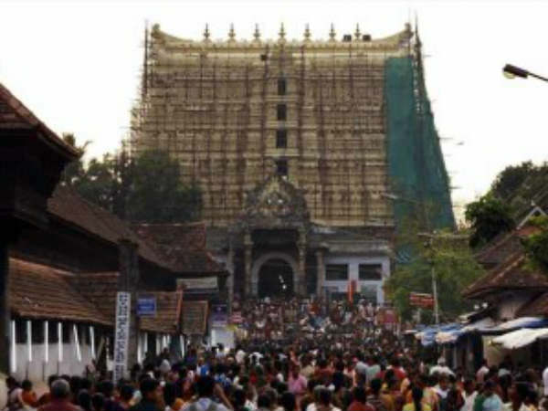 നിലവറ തുറക്കണമെന്ന് കോടതി