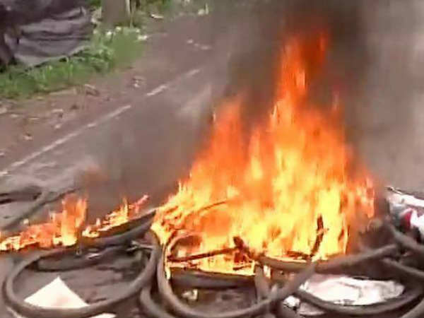 17 കാരന്റ ഫേസ്ബുക്ക് പോസ്റ്റ്