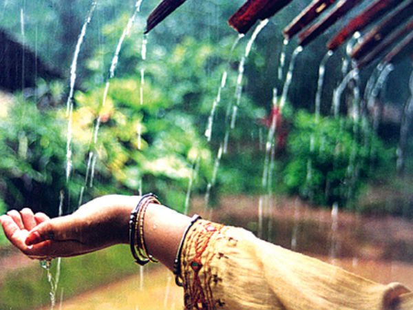 മഴയോ.. മഴ